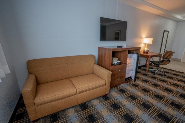 Hyannis Plaza Hotel image 12