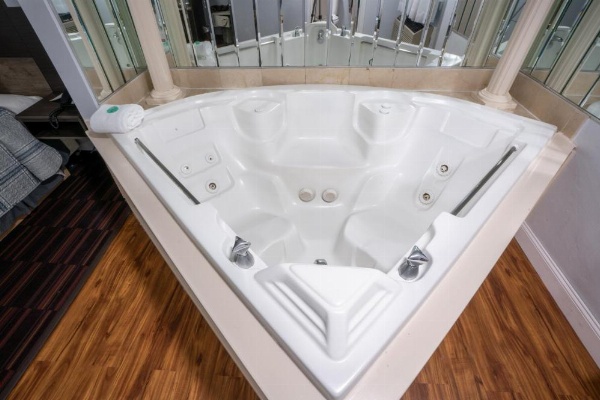 Hyannis Plaza Hotel image 22