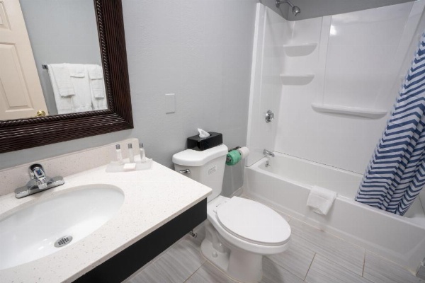 Hyannis Plaza Hotel image 27